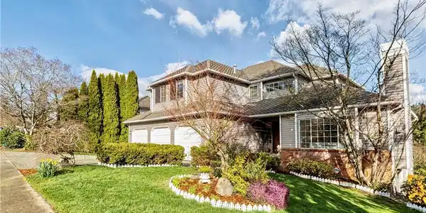 8120 129th SE