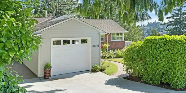 3015 Tilden