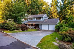 17615 NE 8th Place