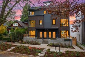 2615 Franklin E