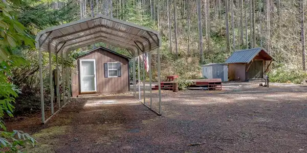 440 Dow Creek