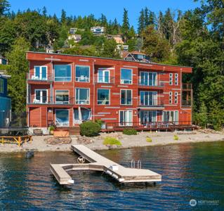 1531 E Lake Sammamish NE