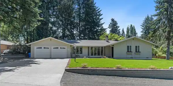 6801 34th SE