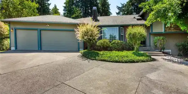 8806 111th SW