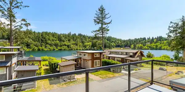990 Lake Whatcom