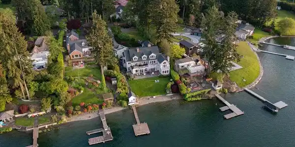 37 Country Club SW