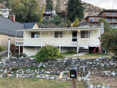 2113 Prospect