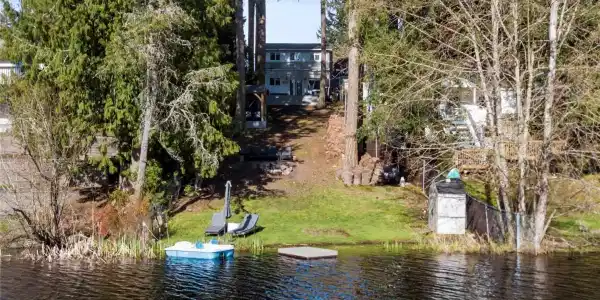 33319 Lake Holm SE