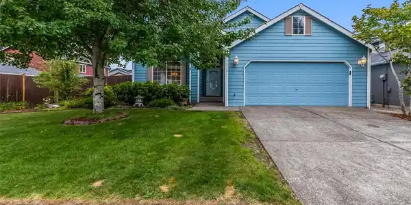 7212 205th E