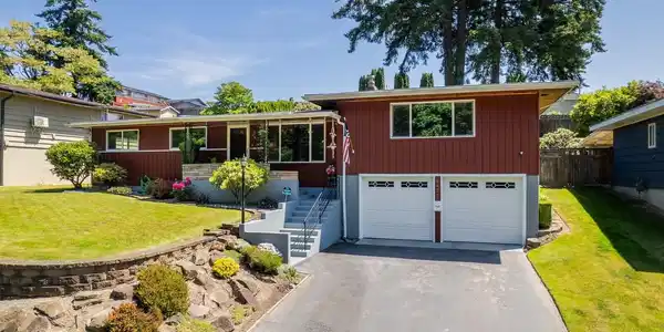 6427 Sheridan