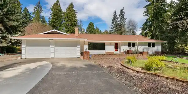 6716 50th SE
