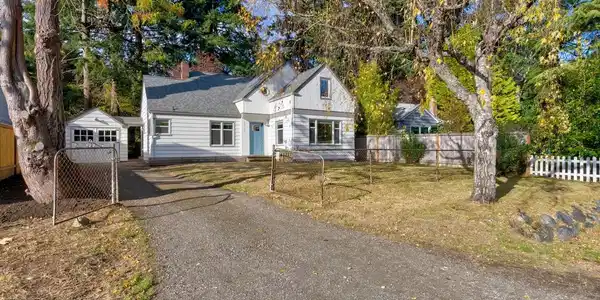 13727 Palatine N