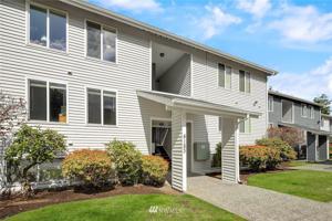 4183 W Lake Sammamish Parkway SE
