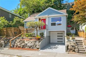 2157 Dexter N