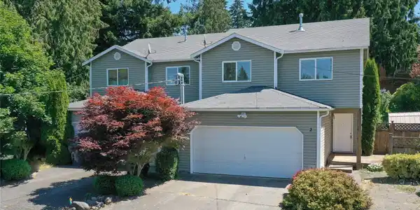 6012 205th E