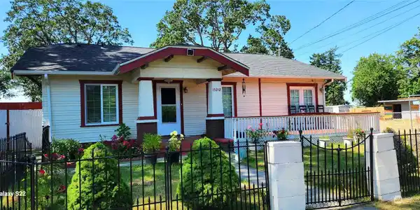 15212 Portland SW