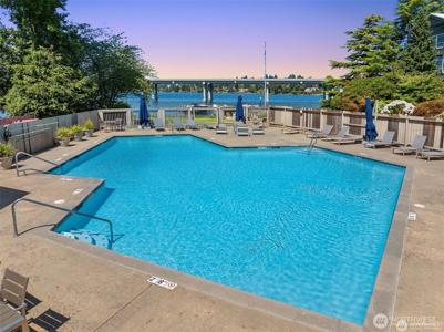 2501 Canterbury E
