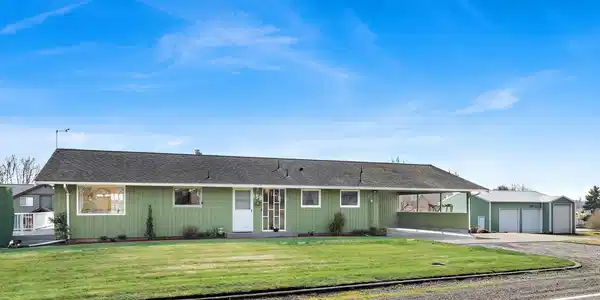 159 Wiser Lake