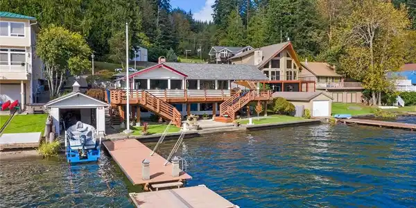 1603 NW Summit Lake Shore Road