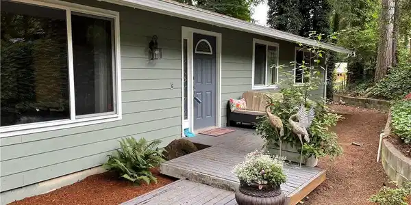 6934 Timberlake SE