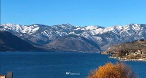 100 Lake Chelan Shore