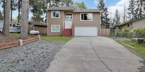 19914 119th E