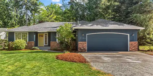 7706 Lake Ketchum