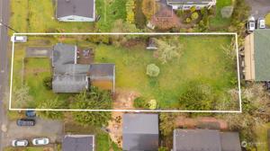 12220 Ashworth N
