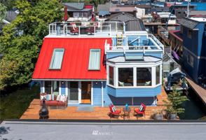 3110 Portage Bay E