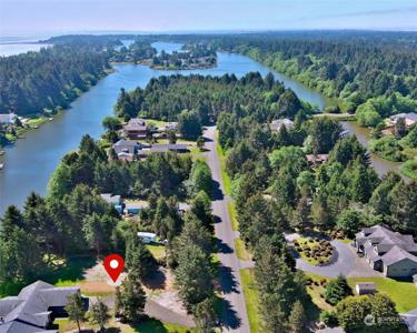 249 Overlake NE