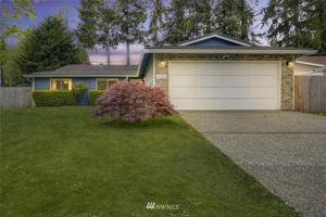 4253 189th SE
