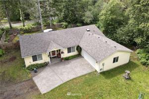 31 E Willchar Boulevard