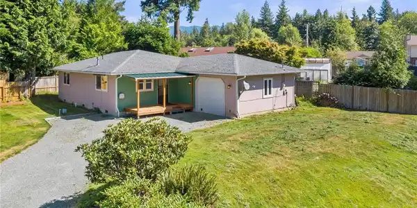 3070 Glenhaven Drive