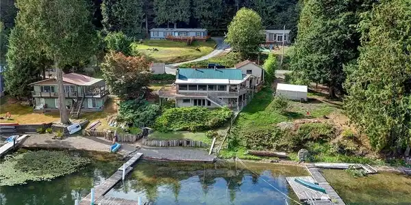 526 W Lake Samish Drive
