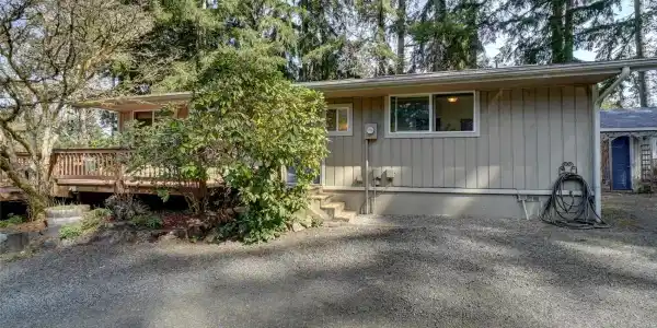 61 Village View