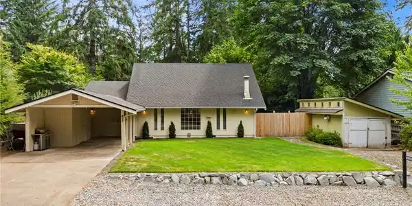 211 Village View