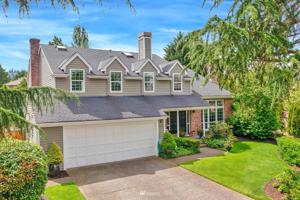 4613 194th SE