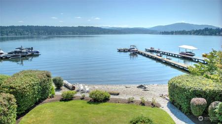 3212 West Lake Sammamish SE