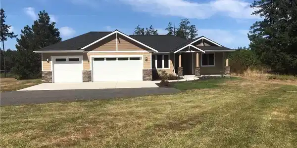 437 Woodpecker Lane