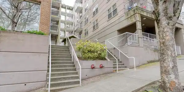 506 Howell