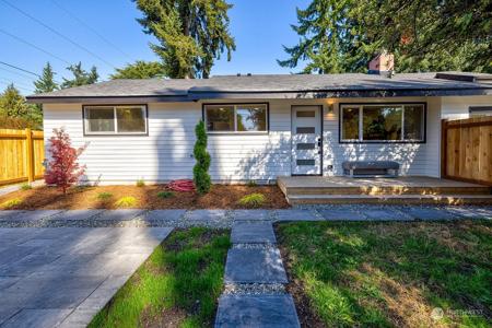 13002 Sunnyside N
