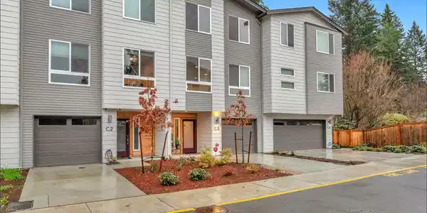 13628 Manor