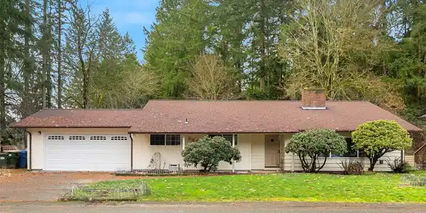 4411 Timberline SE