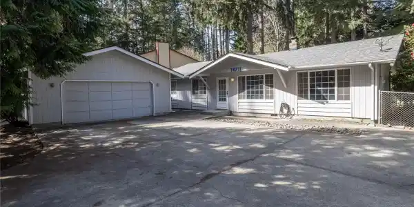 14711 Aqua NW