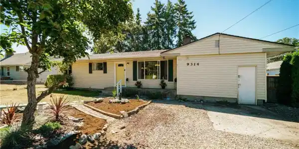 9314 121st SW