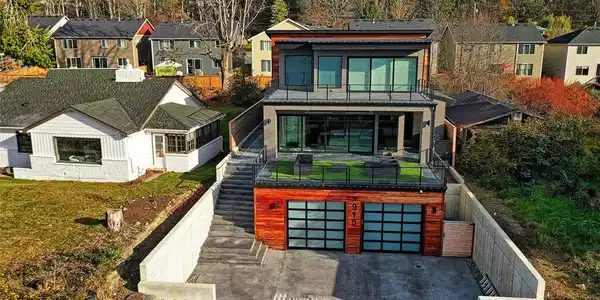 915 S Lake Stevens Road