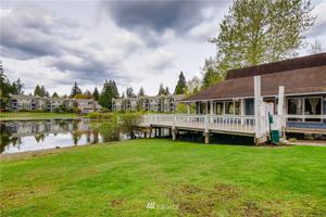 713 75th SE