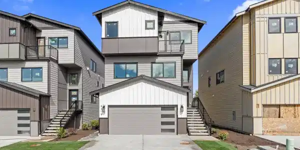 4319 138th SW