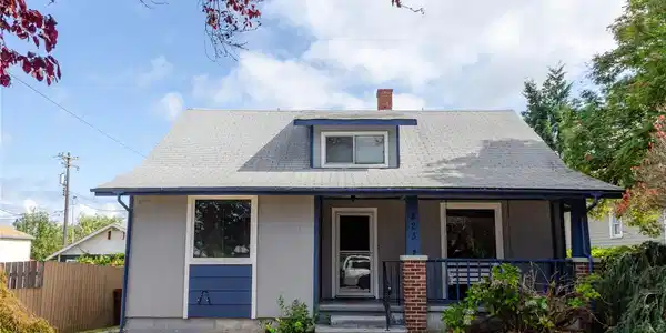 1823 Adams