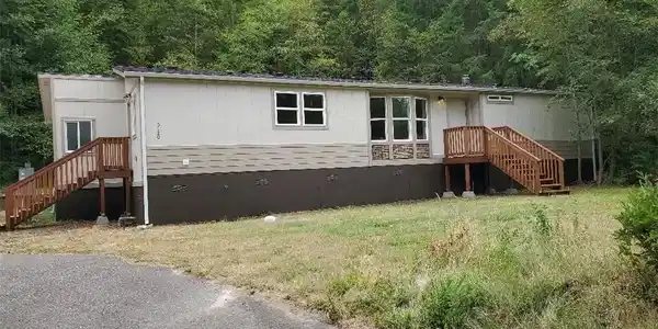 5120 Mullenix Road